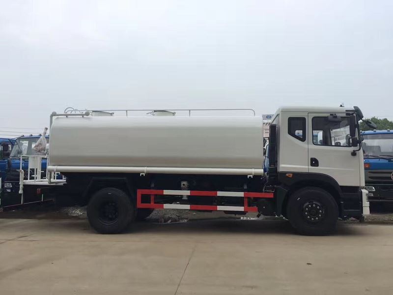 12噸(12方)東風T5綠化灑水車圖片 12噸(12方)東風T5綠化灑水車圖片