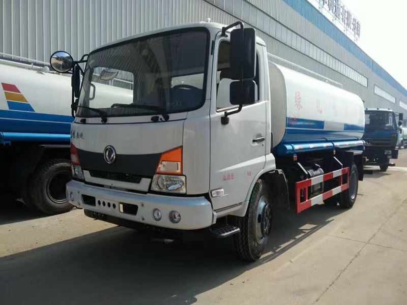 10����ˮ܇�D(zhu��n)׌_���֞�ˮ܇�����Ј�_10����10�����|�L(f��ng)���\�G����ˮ܇�r��