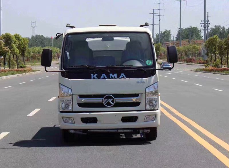 凱馬5噸綠化灑水車廠家價(jià)格2