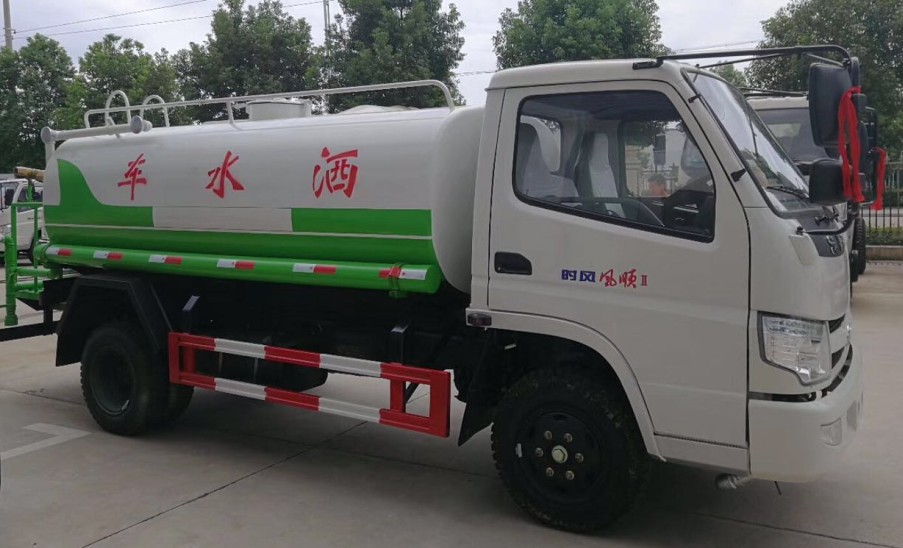 時風(fēng)風(fēng)順5噸綠化灑水車廠家價格2
