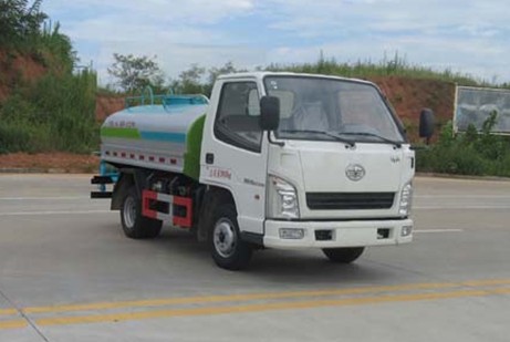 小型灑水車多少錢_解放2噸藍牌小型灑水車4