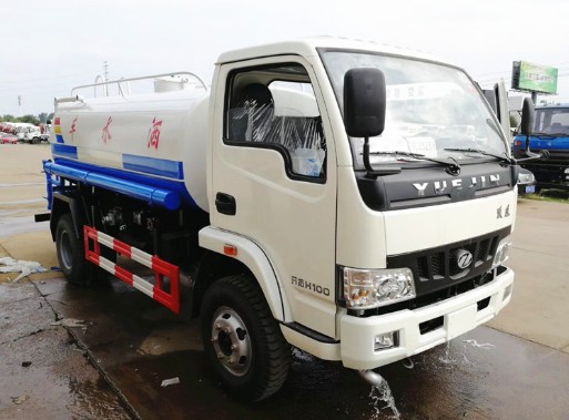 躍進(jìn)5噸灑水車圖片 躍進(jìn)5噸灑水車圖片