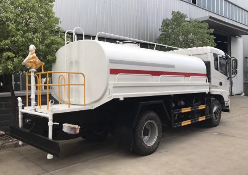 東風(fēng)錦程12噸綠化灑水車廠家價(jià)格4