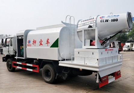 10���|�L(f��ng)�Ͽ�153�ױP(p��n)�๦���։m܇(ch��)�DƬ