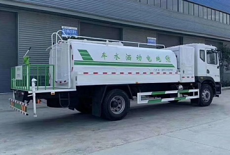 ��늄�10��С�͞�ˮ܇�����ϑ���4