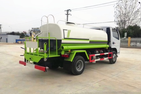 國六東風福瑞卡5方灑水車圖片 國六東風福瑞卡5方灑水車圖片