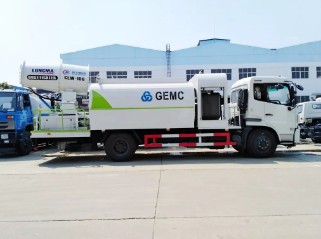 50-100�ז|�L(f��ng)���\�։m܇�DƬ