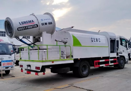 50-100�ז|�L(f��ng)���\�։m܇�DƬ