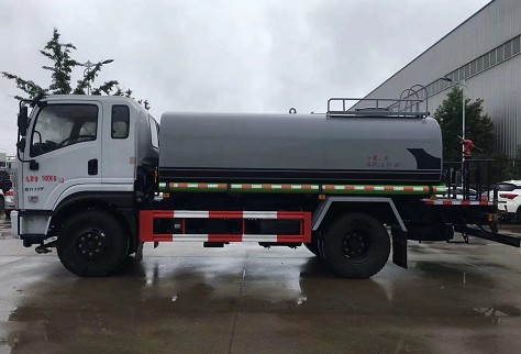 國六12方東風專用底盤D1灑水車 國六12方東風專用底盤D1灑水車