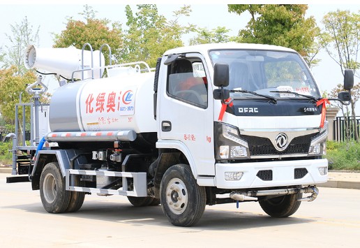 �{�ƞ�ˮ܇��λ���r��_����4���|�L(f��ng)С�����{�Ƈ��F��ˮ܇�S�҃r��