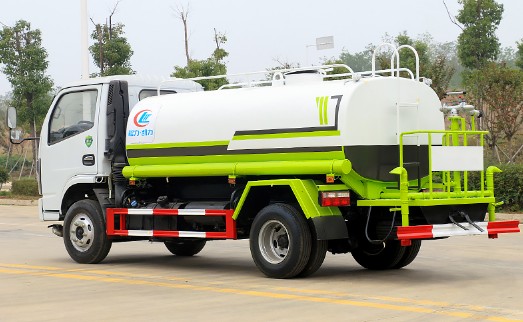 ����5���|�L(f��ng)С���𿨞�ˮ܇�DƬ