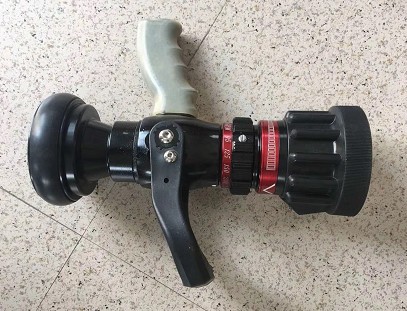 ����܇�o������ˮ��