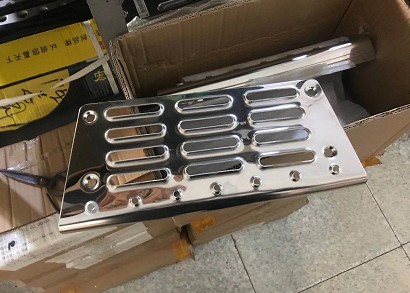 消防車駕駛室后排腳踏板圖片 消防車駕駛室后排腳踏板圖片