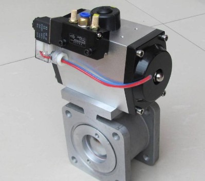 ������ˮ܇(ch��)���(d��ng)�y�T(m��n)�DƬ