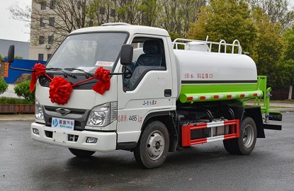 ����2.7������r(sh��)��С��֮��2�{(l��n)�ƞ�ˮ܇�DƬ