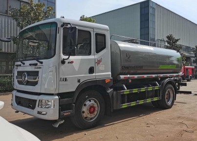 國六東風多利卡(D9)12方灑水車 國六東風多利卡(D9)12方灑水車