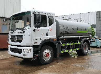 國六東風多利卡(D9)12方灑水車 國六東風多利卡(D9)12方灑水車