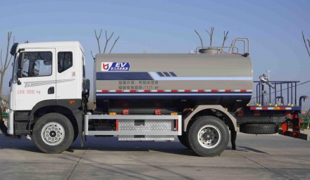 12方東風(fēng)華神T5純電動灑水車_凱力風(fēng)牌KLF5186GPSBEV型純電動綠化噴灑車 12方東風(fēng)華神T5純電動灑水車_凱力風(fēng)牌KLF5186GPSBEV型純電動綠化噴灑車